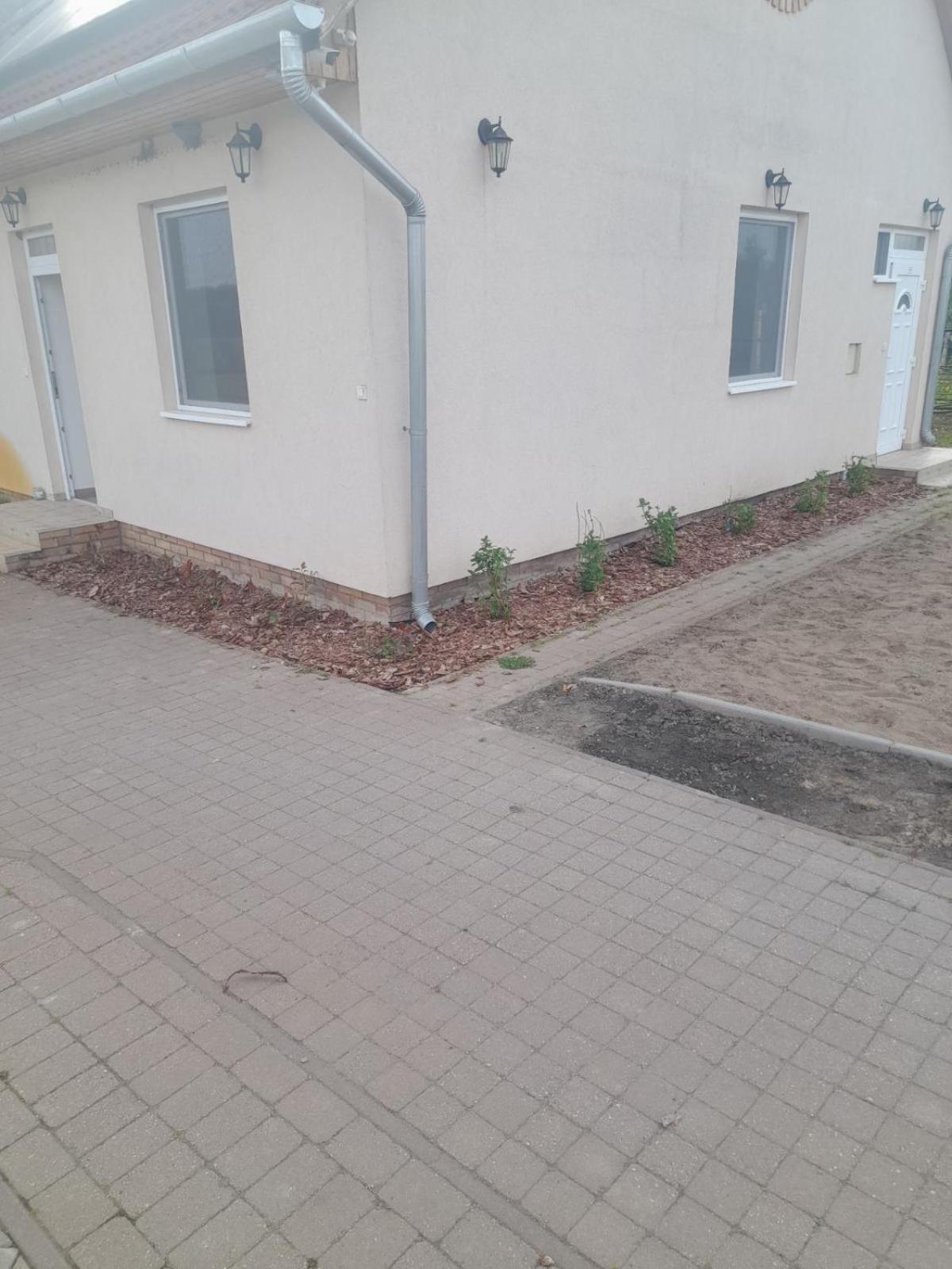 Village Garden Family Guest House Tiszakanyár Rom bilde